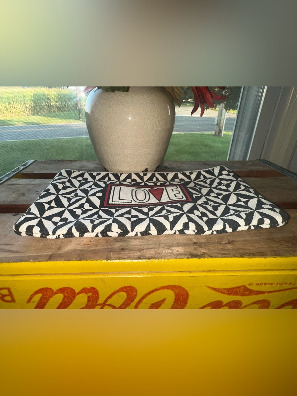 Brighton Fashionista Tom Clancy Love Clutch Pouch Black White Zipper -NWOT - Picture 7 of 10